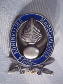Dutch badge of the Military police, Borst brevet KMAR Koninklijke Marechaussee zilverkleurige uitvoering voor soldaten en onderofficieren.