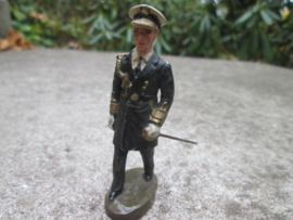 DURSO The British prince in naval uniform. De Engelse prins in marine uniform, goede staat.