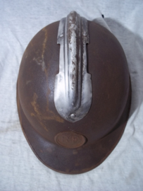 French helmet m-1926 without liner, untouched. Franse helm Model 1926 met 1e model Zouaven embleem, binnenkant gestempeld  Marseille 1936. zonder binnenwerk zo gevonden in Frankrijk.