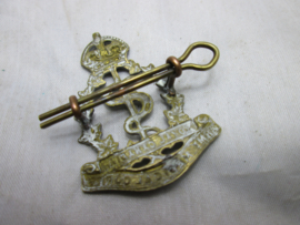 Royal Canadian Army Medical Corps cap badge. Canadees pet embllem van de Medische Dienst zeer nette staat. bijzonder stuk.