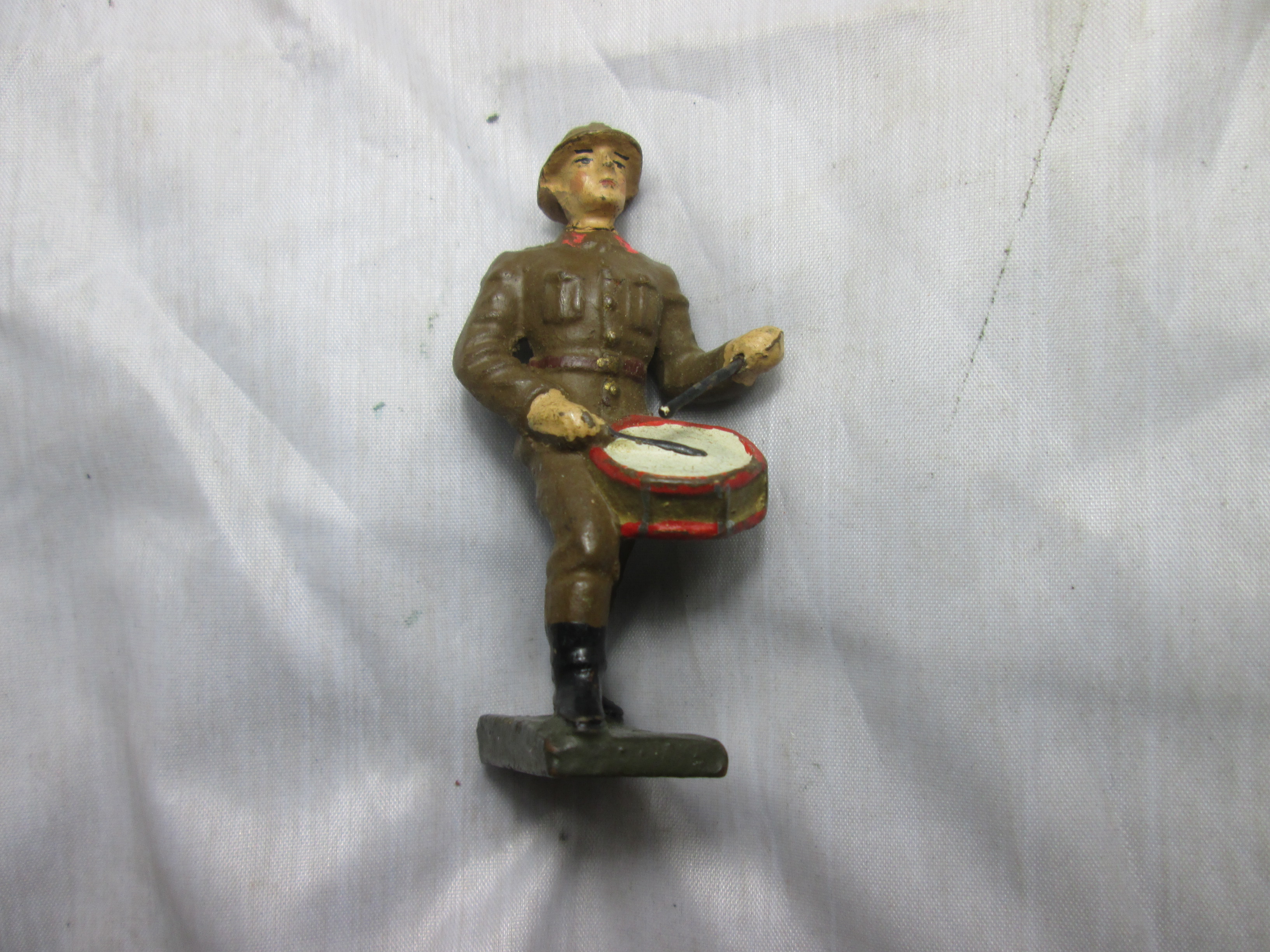 LINEOL Belgium soldier with drums. Elastolin soldaat Belgie drumband tamboer, goede staat