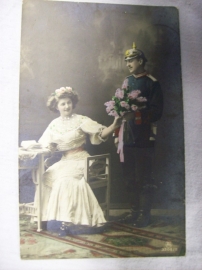 Postcard, Romantische militaire kaart, met Duitse soldaat afgestempeld in Nederland