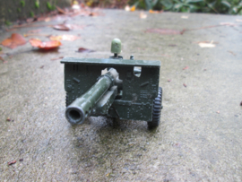 British 25 pounder gun. speelgoed kanon.