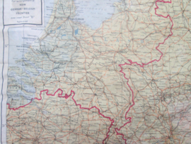 Engelse RAF ontsnappingskaart op zijden gedragen als sjaal, bijzonder item Nederland belgie Frankrijk Duitsland zwitserland