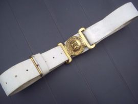 British leather belt, with buckle, Kings Crown, leren koppel met bronzen koppelslot vroeg model 1900- 1920 Kings crown, zeer bijzonder