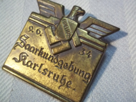 German tinnie. Saarkundgebung Karlsruhe, 9-6-34.