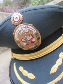 Police cap Peru, senior - officer. Politie pet Peru Policia National lage officiers rang.