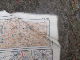 Engelse RAF ontsnappingskaart op zijden gedragen als sjaal, bijzonder item Nederland belgie Frankrijk Duitsland zwitserland