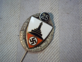 German pin 25 years Kuyffhauserbund, nicely marked, Duits draagspeld 25 jaar oudstrijders vereniging