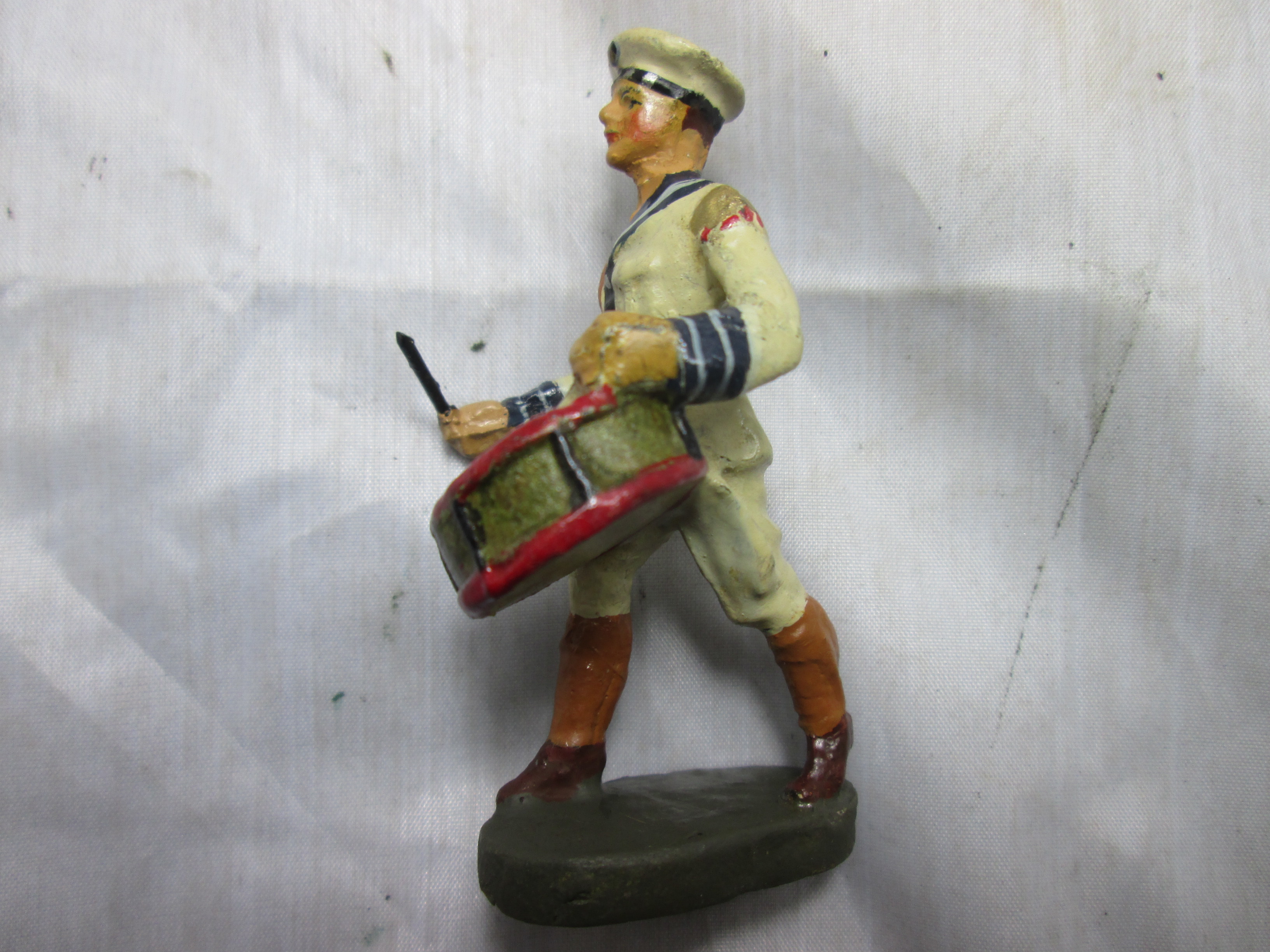 German Navy toy soldier. Duits speelgoed soldaatje Kriegsmarine trommelaar.