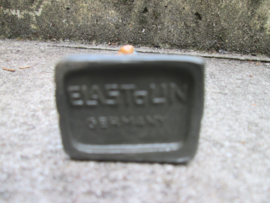 ELASTOLIN German doctor with wounded soldier. Duitse arts met gewonde soldaat leuk apart bijzonder item in goede staat TOP stuk.