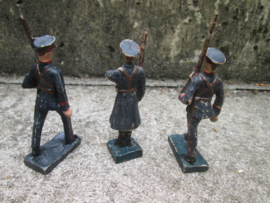 DURSO 3 Dutch soldiers Royal Marines. 3 Nederlandse soldaten Korps Marinier in blauw uniform. nette staat