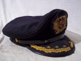 Nederlandse brandweer officiers pet met geborduurde klep.