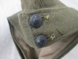 Australian side-cap, mint condition, complete with buttons. nicely marked and dated 1941. Australische kwartiersmuts, zeer nette staat goed gemarkeerd.