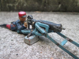 ELASTOLIN French soldier behind machine gun 1870/1871. Franse soldaat achter mitrailleur, goede staat zeldzaam stuk.