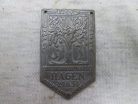 German tinnie, rally badge, Duitse tinnie,H.J. Blut und Ehre, Oberbannaufmarsch Hagen 24-6-34 Oberbann sauerland without pin with 3 holes to sew it on the uniform zonder pin.