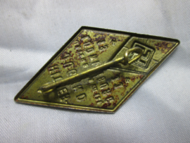 German tinnie, rally badge, Duitse tinnie, Hitler- Jugend Untergau VII - 121 - Ludwigsburg 1933. nice tinnie good condition.