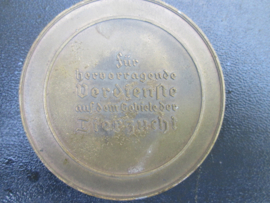 German plaque Reichsnahrstand Duitse penning 5 cm. Blut und Boden der Reichsbauernfuhrer. hervorragende Leistung.