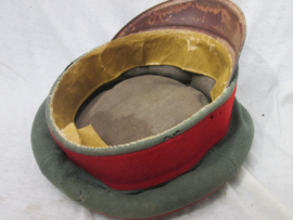 German NCO Artillery cap fieldgrey. Duitse manschappen/ Onderofficierspet feldgrau Artillerie kepie, Würtemberg, zeer nette gebruikte staat met 3 kleine motgaatjes niet storend, zeldzame pet.