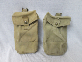 British pattern 1937 basic webbing pouches, 1943 dated. Engelse canvas patroon tassen set 1943.