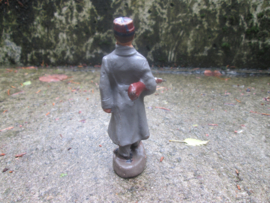 ELASTOLIN 10 cm. French soldier with rifle. Franse soldaat in lange jas met geweer goede staat antiek speelgoed.