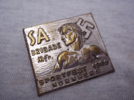 German tinnie, rally badge, Duitse Tinnie SA Brigade Mittel Franken - sportfest 1933 Nurnberg.