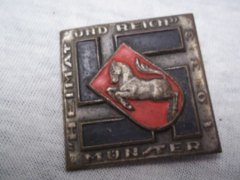 German tinnie, rally badge, Duitse tinnie Heimat und Reich Münster 1933.