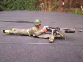 DURSO Belgium soldier with MG. Belgische soldaat jaren 60 met mitrailleur.