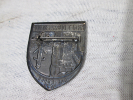 German tinnie, rally badge, Duitse Tinnie Kraft durch Freude Gau- Essen 1936.