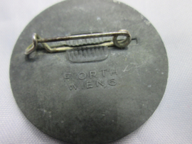 German tinnie, rally badge, Duitse tinnie, very very very never seen rare organisation HJ badge. Bannsportfest 1940 Bann Linz Land Hitler jugend Austria organisation badge. marked  F.Orth Wien. Zeer zeldzaam embleem massief stuk.
