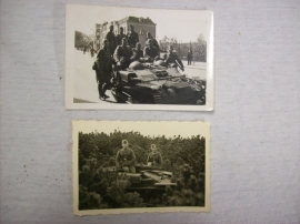 2 Photographs German soldier in the field. 2 foto´s van het oostfront, Duitse soldaten