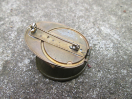 US sweetheart, US military cap with photo. US broche Amerikaanse pet officier luchtmacht embleem met foto van Amerikaanse politie agent leuk item, welke je niet vaak tegenkomt.