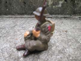 Elastolin American WW1 soldier sitting. Amerikaanse zittende soldaat leuk item.