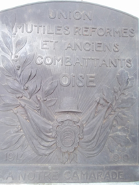 Remembrance plaque France 1914-1919. UNION MUTILES REFORMES ET ANCIENS COMBATTANTS OISE. Herinnerings plaquette Franse soldaat die verminkt is. 1914-1919, zeer bijzonder.