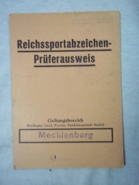 German document for the sport badge.Duitse oorkonde  Reichssportabzeichen. sport embleem