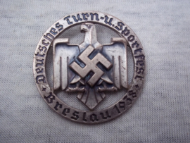 German tinnie, rally badge, rally badge, Duitse tinnie Deutsches turn und sport fest Breslau 1933.