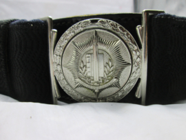 Dutch ceremonial police belt for wearing your sword. Nederlandse politie riem met sabeldrager voor het uitgaans uniform drager gemeentepolitie sabel.