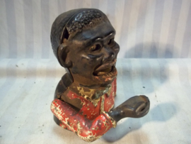 Spaarpotje gietijzer, jolly nigger. arm en ogen bewegen missiebusje, zeer decoratief jaren 30