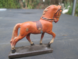 LINEOL boerderij paard.