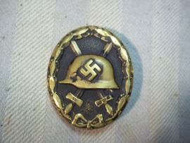 German wounded badge black, Duits gewonden embleem zwart.