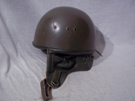 East- German Para helmet. DDR- NVA Para helm. veel door Oostbloklanden gedragen zoals ook Polen.