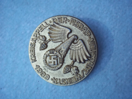 Duitse tinnie, rally badge, Duitse tinnie Kreisappell der NSDAP - Neustadt/ Weinstrasse 1939.plastic uitvoering met RzM stempel.
