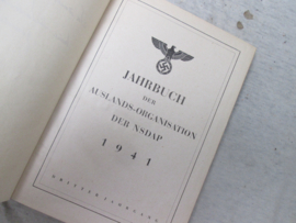 Book, boek buch, Jahrbuch der Deutsche Ausland Organisationen (AO). met vele foto's en een dankwoord. mooie kaft. 1941