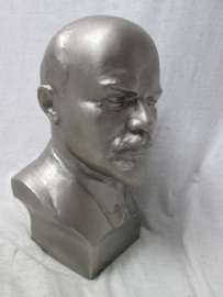 Metal buste of Lenin, Metalen buste van de Russische communisten leider Lenin, hoogte 20 cm.