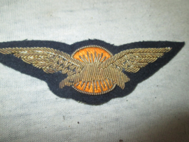 Dutch embroided pilot wing. Nederlandse geborduurde piloten wing Marine Luchtvaart Dienst MLD  aanmaak jaren 40-50.