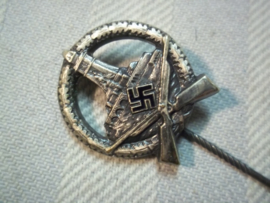 German shooting pin Kuyffhauserbund.draagschietspeld van de oud soldaten vereniging Kuyffhauserbund
