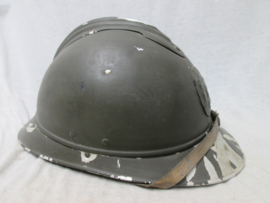Belgium officers helm M-1920 light weight. Belgische officiershelm van aluminium model 1920 FONSON- BRUXELLES. originele kleur en binnenwek TOP helm zeldzaam stuk.
