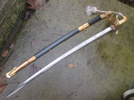 Dutch naval post war sword with etching. nederlands Marine sabel Luitenant ter Zee. WKC Solingen. mooi geetst.