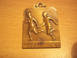 Belgium medal  12 th. Marche de Lármee 1935. belgische sportmedaille uit 1935. 12e  grote mars van het leger.