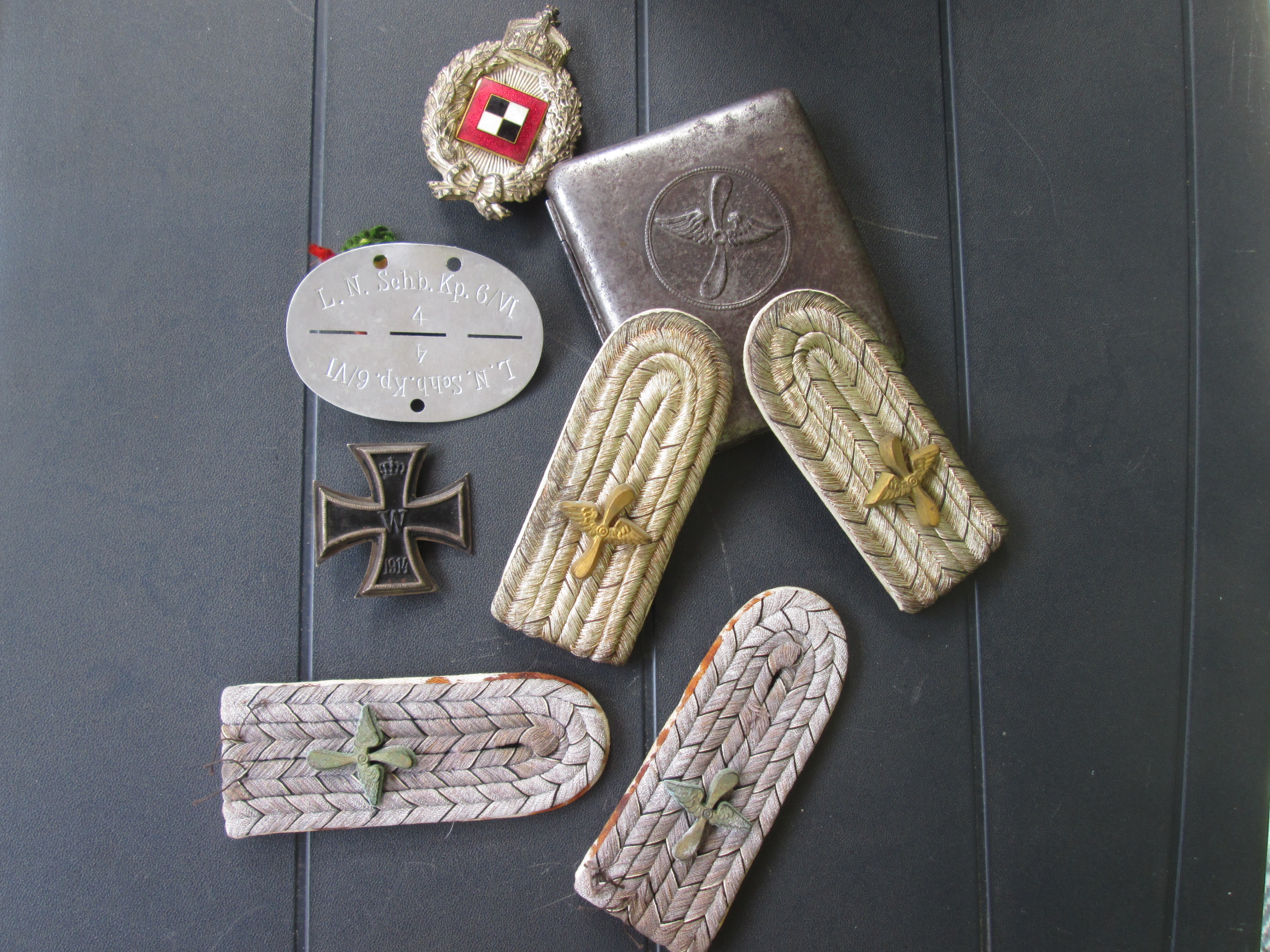 German cigarette case FLIEGERTRUPPEN.